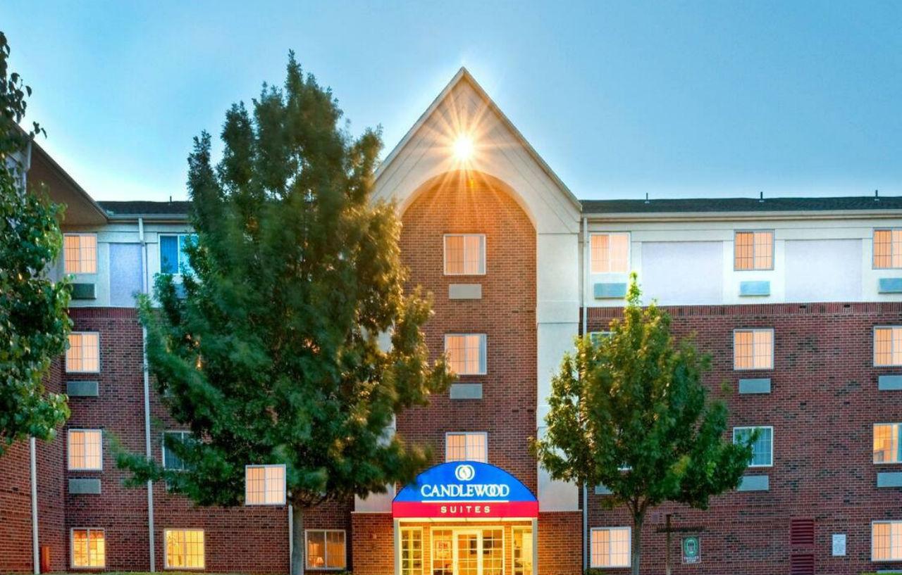 Sonesta Simply Suites Arlington Exterior photo